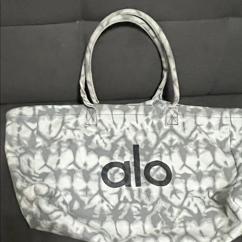 ALO Yoga Marble Pattern Tote Bag